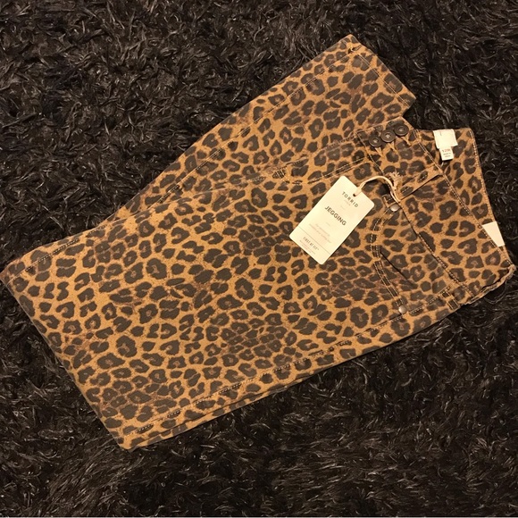 torrid LEOPARD jeggings! - Picture 2 of 4